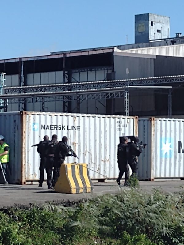 “Opera&ccedil;&atilde;o” da PF no Porto de Itaja&iacute; envolveu policiais federais de tr&ecirc;s cidades – Foto: PF/Divulga&ccedil;&atilde;o