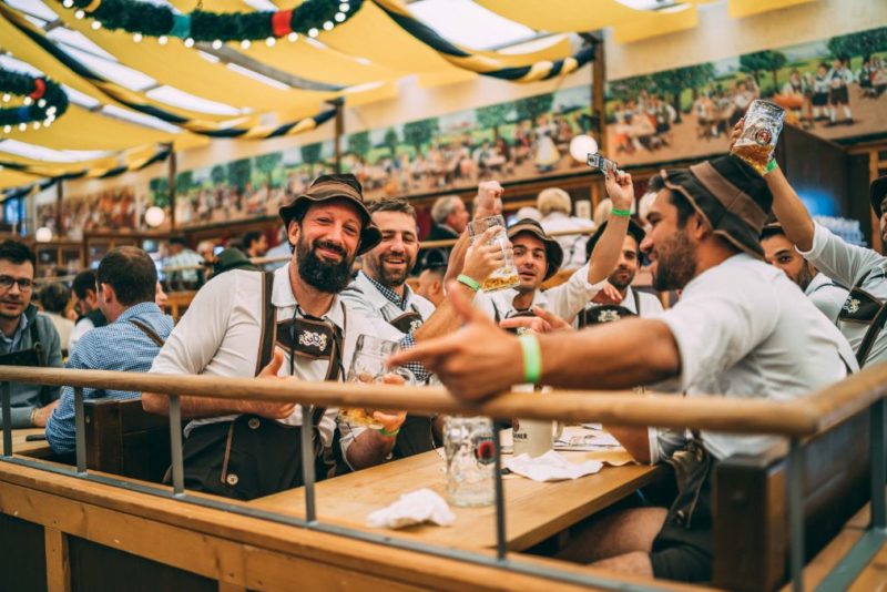 oktoberfest da alemanha é cancelada pelo segundo ano seguido
