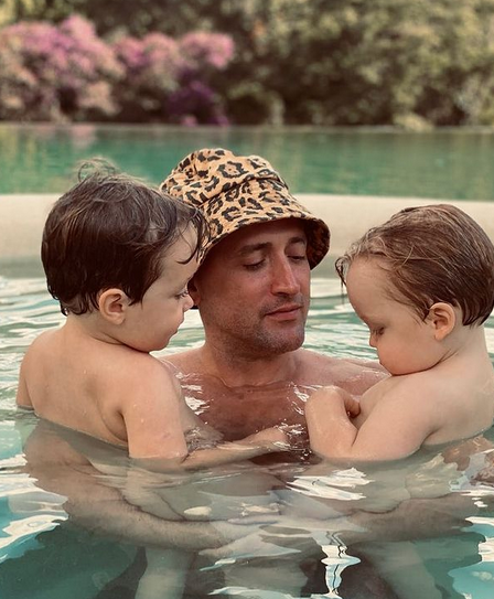 Gael e Romeu pedem pelo pai, uma semana ap&oacute;s a perda de Paulo Gustavo – Foto: Reprodu&ccedil;&atilde;o/Redes Sociais