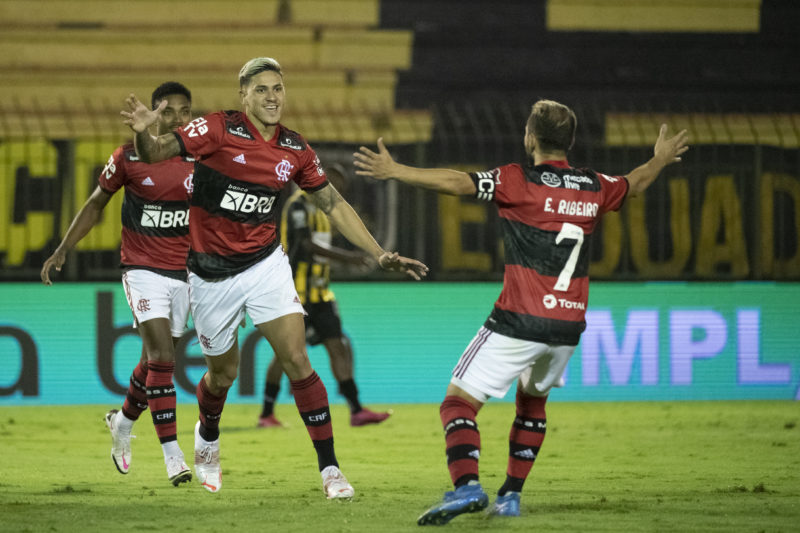 Pedro foi o grande nome da noite marcando os três gols do Flamengo – Foto: Alexandre Vidal/Flamengo
