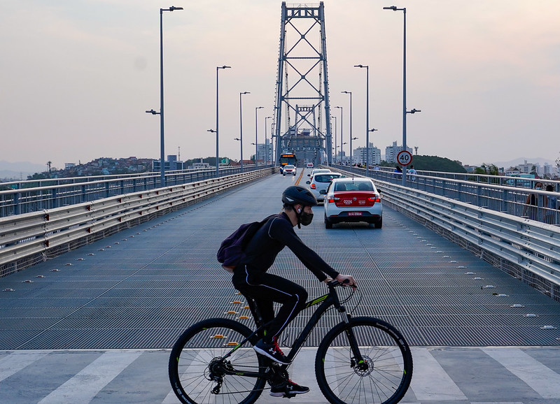 Tráfego de motos segue proibido