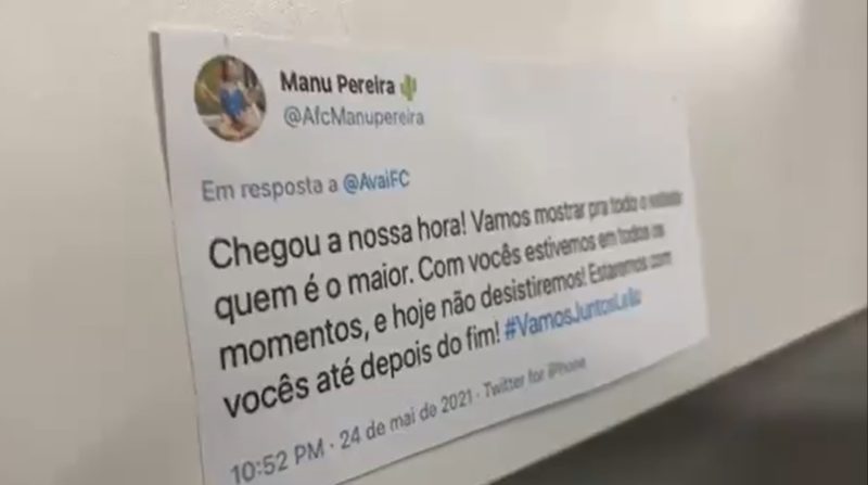 Uma das mensagens colocadas no vesti&aacute;rio do Ava&iacute; – Foto: Reprodu&ccedil;&atilde;o/Twitter