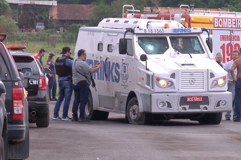 Dois anos depois, assaltantes do Aeroporto de Blumenau são condenados – Foto: Reprodução/NDTV Blumenau