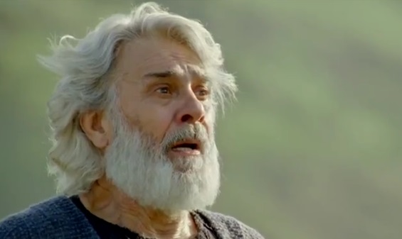 Abra&atilde;o avisa que &eacute; preciso deixar o acampamento – Foto: Reprodu&ccedil;&atilde;o/ R7