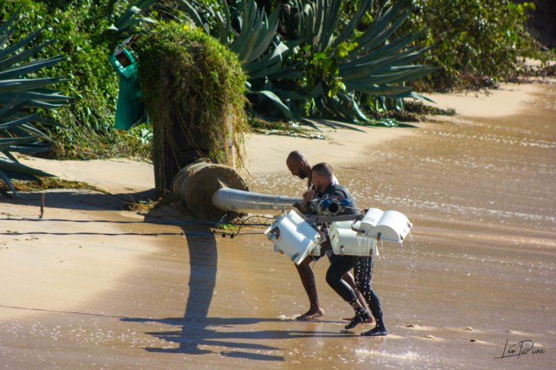Ao todo, quatro postes já caíram na região do Morro das Pedras