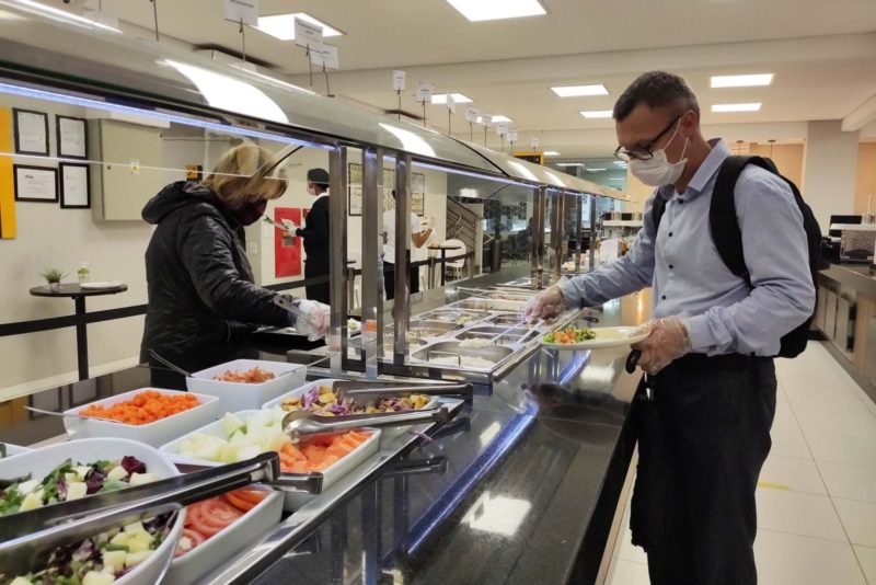 Crise leva ao fechamento de 40% dos restaurantes de comida a quilo – Foto: Divulgação/Sesc