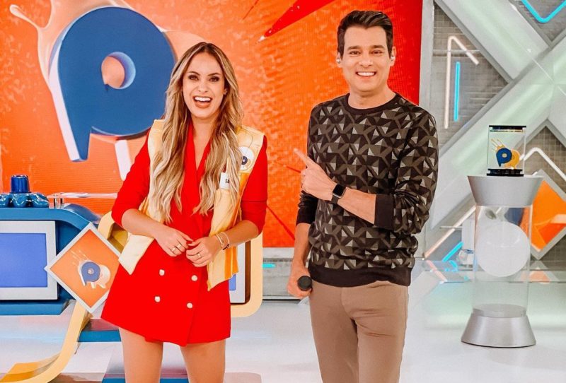 Sarah participou do programa Domingo Legal, comandado por Celso Portiolli – Foto: Reprodução Instagram