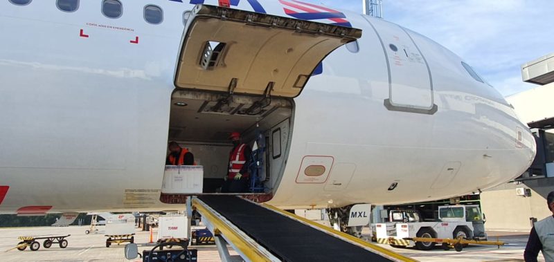 Vacinas chegaram em Santa Catarina na manh&atilde; desta sexta-feira (14) – Foto: Dive/SC