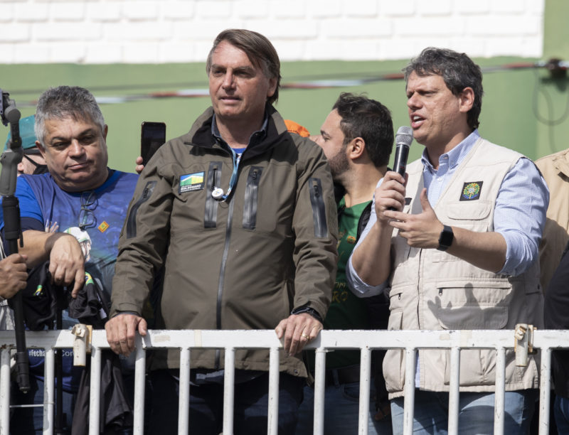 Bolsonaro em Chapec&oacute;; menos de um m&ecirc;s depois o presidente deve voltar a Santa Catarina, dessa vez, a Florian&oacute;polis para uma nova motociata – Foto: Liamara Polli/ND