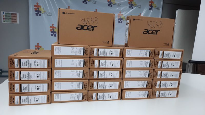Prefeitura investe em 775 unidades de Chromebooks para as instituições de ensino na rede municipal – Foto: Elisiane Roden