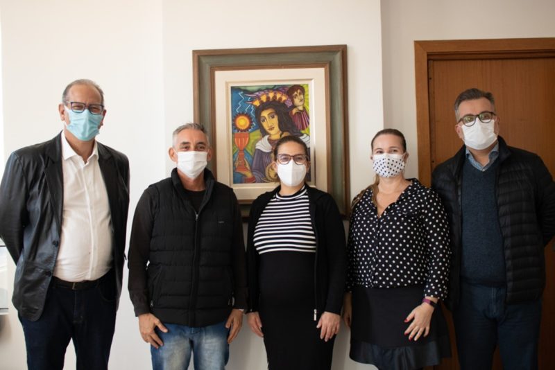 Representantes da Univali e da Prefeitura assinaram termo de cooperação – Foto: Univali/Divulgação/ND
