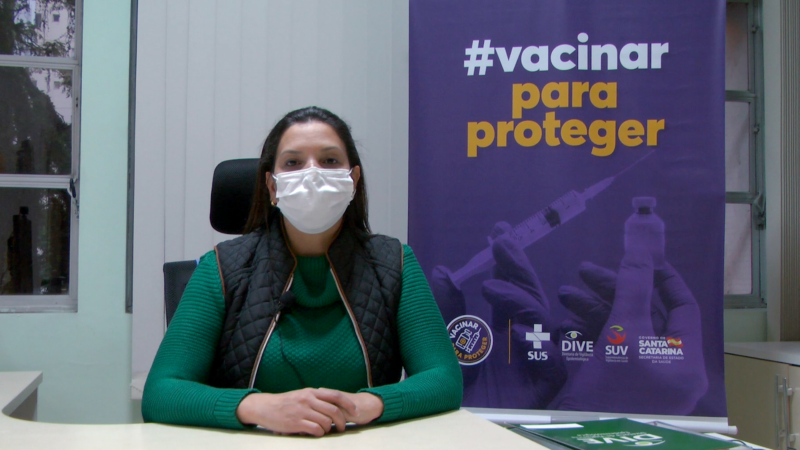 Gerente de imunização da DIVE/SC, Arieli Schiessl Fialho destaca a importância da vacinação – Foto: Divulgação/DIVE/ND