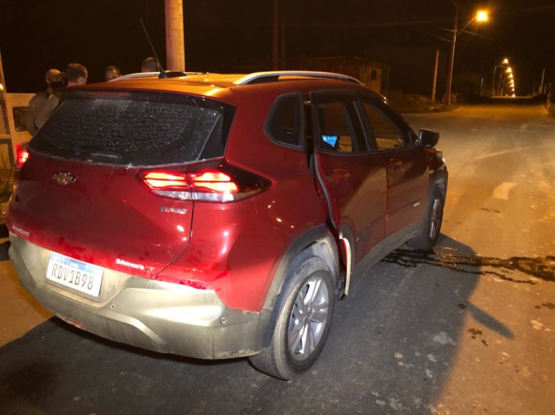 Um dos carros foi recuperado ainda na noite desta quarta-feira (9) – Foto: Ricardo Alves/NDTV