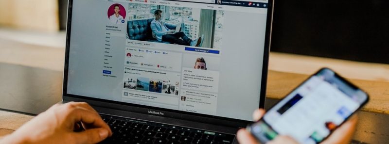 Aprenda a baixar e compartilhar áudio do Facebook Messenger - Austin Distel on Unsplash