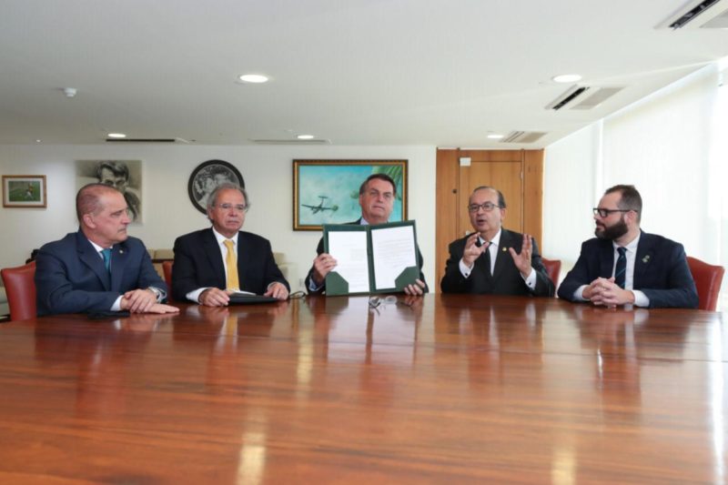 Projeto do senador Jorginho Mello foi sancionado nesta quarta-feira pelo presidente Jair Bolsonaro – Foto: Divulgação