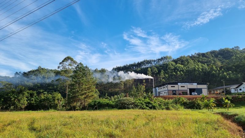 Governo do Estado assina conv&ecirc;nio com investimento de R$ 3,3 milh&otilde;es para pavimenta&ccedil;&atilde;o da Rota da Cacha&ccedil;a em Luiz Alves – Foto: Peterson Paul/ Secom/SC