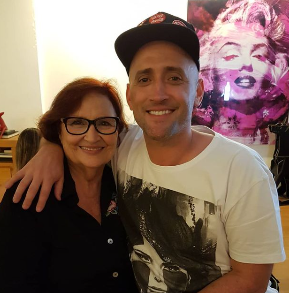 Paulo Gustavo e Déa Lúcia no aniversário de 41 anos de Paulo Gustavo, comemorado em 2018 – Foto: Reprodução/Redes Sociais