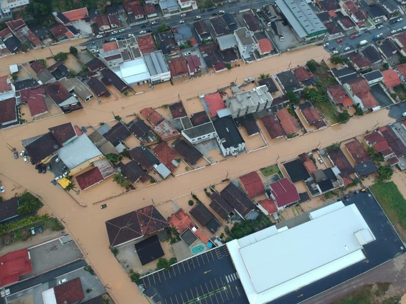 Forte chuva causa alagamentos em várias regiões de Brusque – Foto: Divulgação/Defesa Civil de Brusque/ND