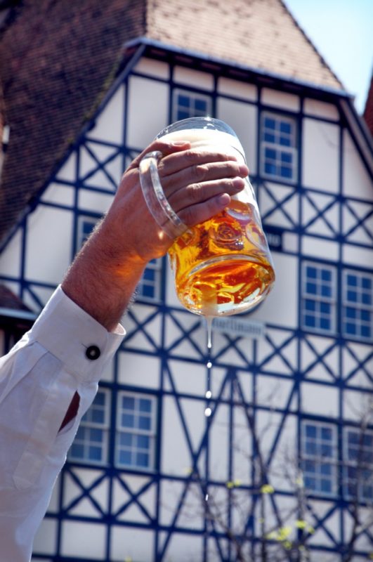 Oktoberfest 2021, caso ocorra, será somente com cervejarias artesanais