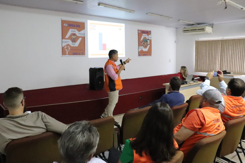 A Prefeitura de Gaspar contratou, em 2019, o estudo de cotas de enchentes, do Centro de Operação do Sistema de Alerta da Bacia Hidrográfica do Rio Itajaí-Açu – Ceops da Universidade Regional de Blumenau – FURB. – Foto: PMG/Divulgação/ND