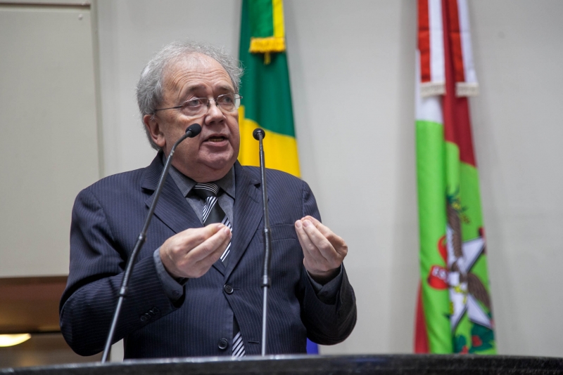 Fernando Coruja oficializou pré-candidatura ao governo do Estado em 2022 – Foto: Luis Debiasi/Agência AL