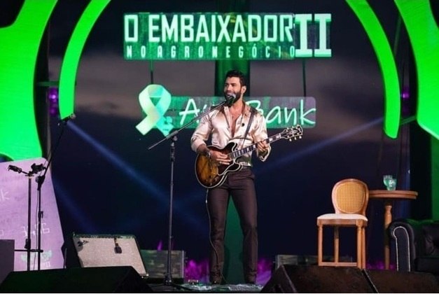 No fim, a live O Embaixador no Agronegócio 2 acabou acontecendo e foi mais um sucesso na carreira do artista – Foto: Divulgação