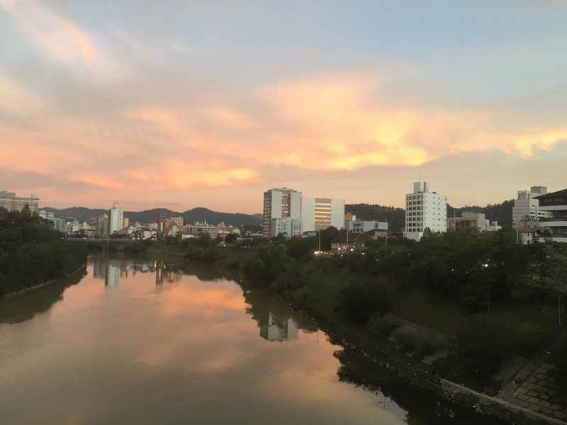 Feriado de Corpus Christi será de tempo estável em Blumenau – Foto: Johanna Oliveira/NDTV