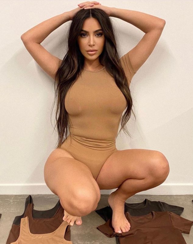 Mulheres procuram remédios proibidos para ter corpo a la Kim Kardashian