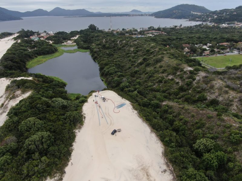 Instalação das motobombas – Foto: Defesa Civil de Florianópolis/Alexandre Vieira/Divulgação/ND