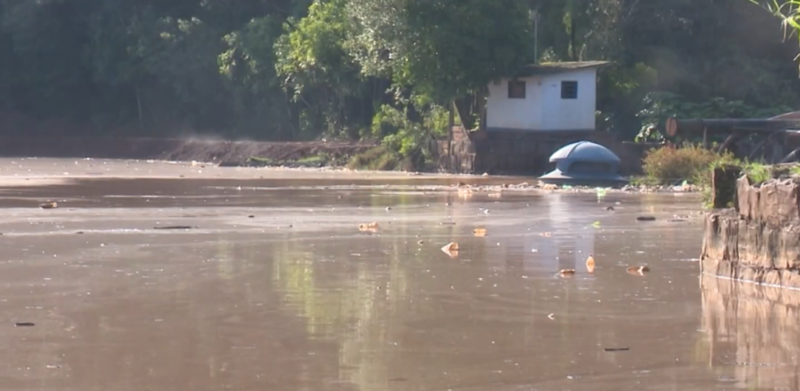 Após chuva, nível do Lajeado São José, em Chapecó, chega aos 90% – Foto: Reprodução/NDTV RecordTV