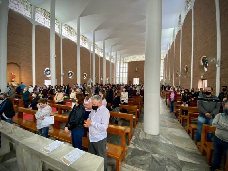 Programa&ccedil;&atilde;o de P&aacute;scoa ter&aacute; missas e Via Sacra entre a Sexta-feira Santa (16) e o domingo de P&aacute;scoa (17) – Foto: Mois&eacute;s Stuker/NDTV