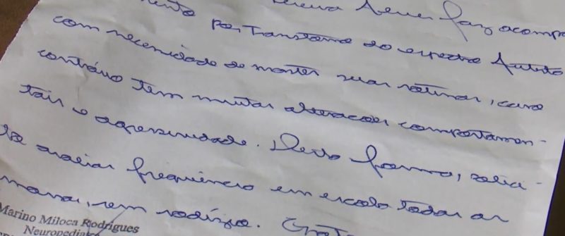 O psiquiatra de Luna orientou que fosse mantinha uma rotina na escola