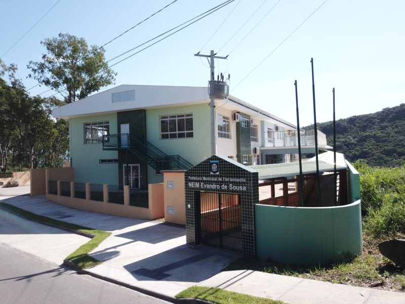 Neim Evandro de Souza é uma das novas unidades de educação infantil construídas na Capital &#8211; PMF/Divulgação/ND