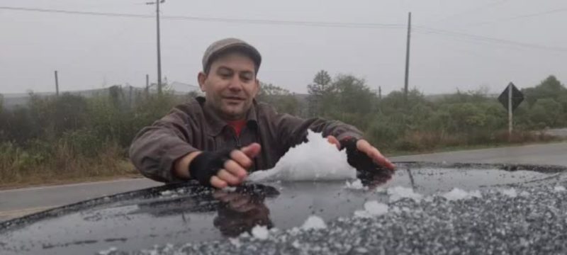 Santa Catarina teve o registro de neve nesta segunda-feira (28) – Foto: Mycchel Legnaghi/S&atilde;o Joaquim Online