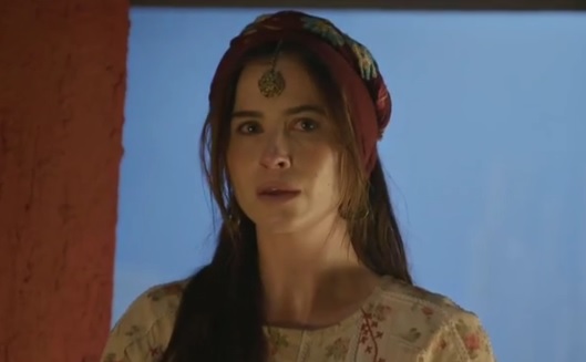 Rebeca se emociona ao saber que foi escolhida por Deus – Foto: Reprodu&ccedil;&atilde;o / R7