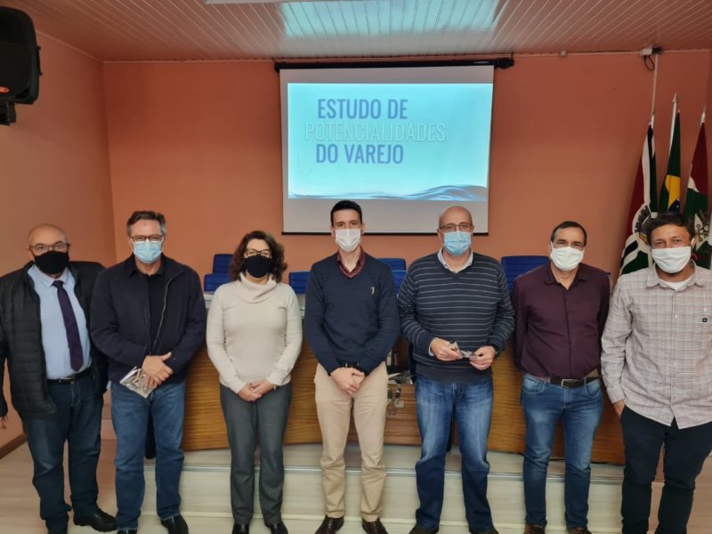 Reunião definiu a metodologia e prazos da pesquisa que será um guia para as ações da CDL – Foto: Divulgação/CDL/ND