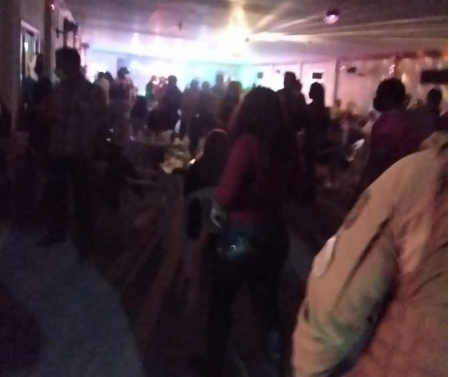 Estabelecimento foi interditado pela Vigil&acirc;ncia Sanit&aacute;ria, ap&oacute;s fazer festa clandestina em Lauro M&uuml;ller – Foto: Divulga&ccedil;&atilde;o/PM/ND