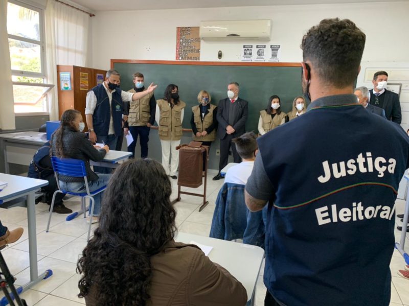 Teste de integridade da urna em Petrolândia teve início no sábado (12) e segue durante o domingo (13), dia da eleição – Foto: TRE