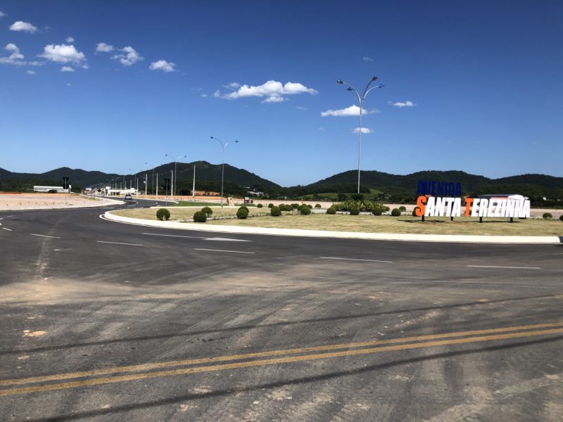 Trecho 4-C do Anel de Contorno Vi&aacute;rio, que faz liga&ccedil;&atilde;o entre as ruas S&atilde;o Bento, no bairro Santa Terezinha, e Rodolfo Vieira Pamplona, no Gaspar Mirim – Foto: Amanda Elisa Weber/Divulga&ccedil;&atilde;o/ND