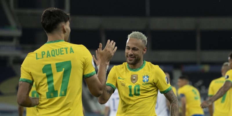 Lucas Paquet&aacute; [17] autor do gol juntamente com Neymar. Brasil est&aacute; nas semifinais da Copa Am&eacute;rica – Foto: Lucas Figueiredo/CBF