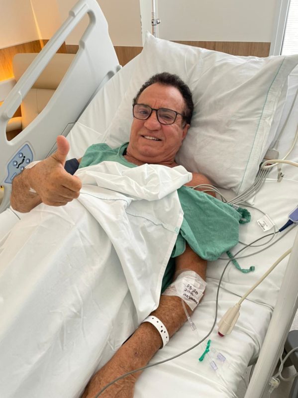 No hospital com o sorriso de sempre – Foto: Divulga&ccedil;&atilde;o