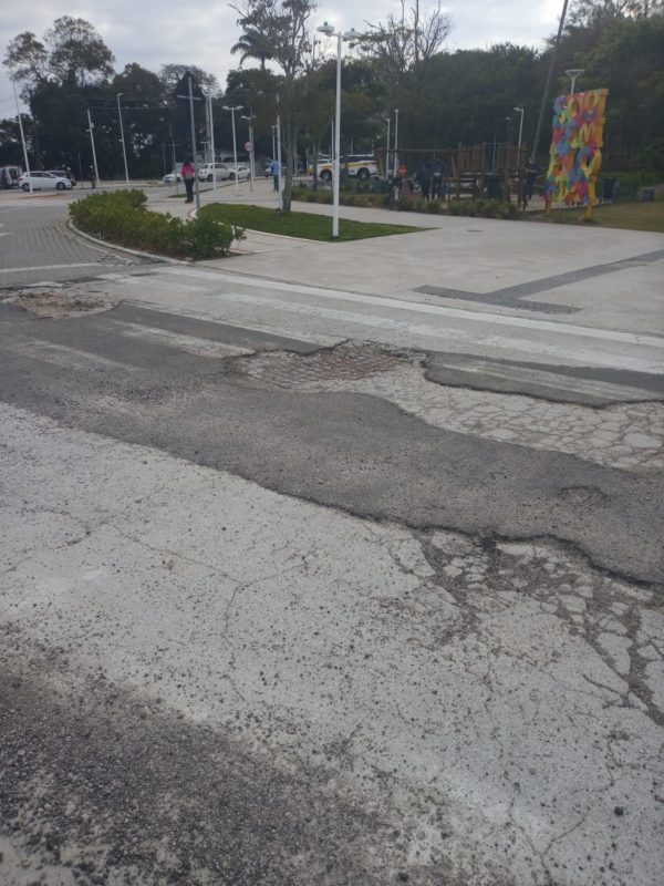 Piso na cabeceira insular da Ponte Herc&iacute;lio Luz, em Florian&oacute;polis – Foto: Divulga&ccedil;&atilde;o/ND