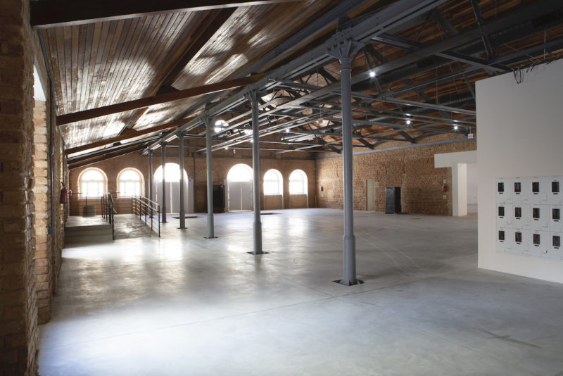 Dois mil metros quadrados de história, gastronomia e lazer no Centro de Floripa