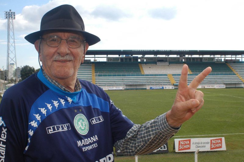 Badalotti seguia apoiando o time do cora&ccedil;&atilde;o. – Foto: Acervo/Chapecoense
