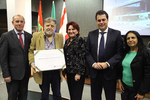 Barão recebeu o título de Cidadão Catarinense – Foto: Alesc
