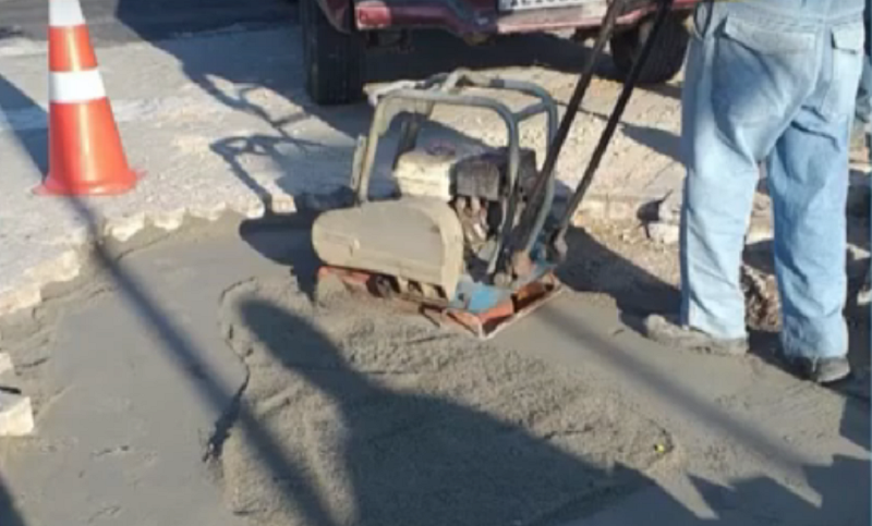Cabeceira da Ponte Herc&iacute;lio Luz, em Florian&oacute;polis, recebe manuten&ccedil;&atilde;o ap&oacute;s cobran&ccedil;a do MPSC – Foto: Reprodu&ccedil;&atilde;o/NDTV RecordTV