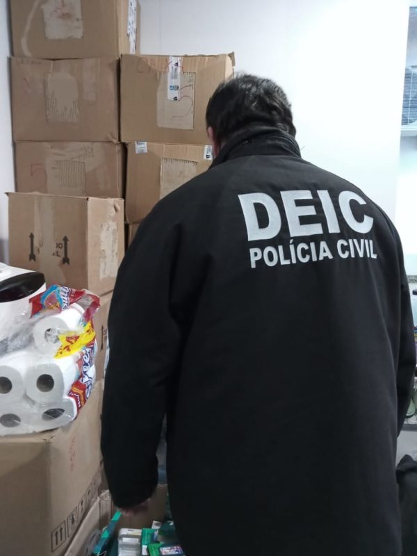 Mandado de pris&atilde;o foi cumprido em Itaja&iacute; – Foto: DEIC/Divulga&ccedil;&atilde;o