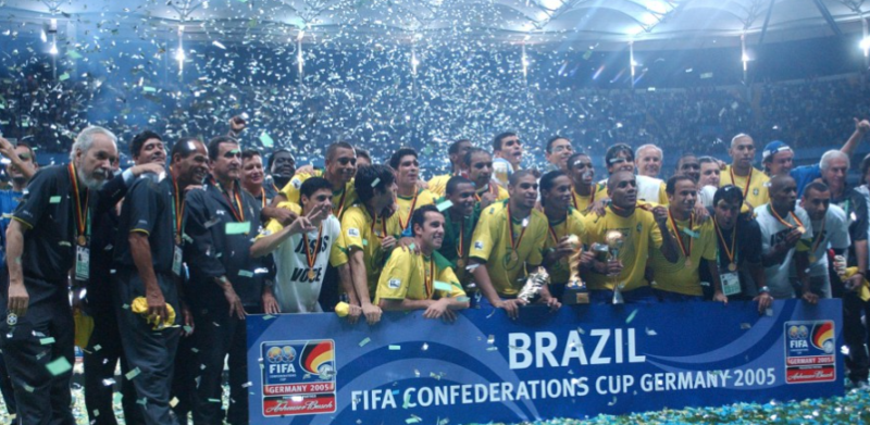 Brasil meteu quatro na Argentina na final da Copa das Confederações de 2005 – Foto: CBF/Divulgação