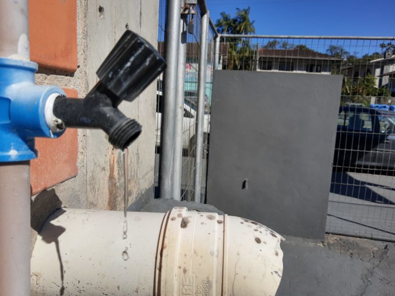 Frio extremo pode congelar encanamentos e prejudicar abastecimento de &aacute;gua – Foto: Diorgnes Lima/ND