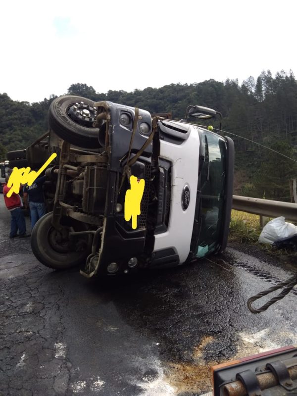 Primeiro acidente foi registrado no início da tarde de sexta-feira (9) – Foto: Divulgação/Corpo de Bombeiros de Santa Catarina/ND